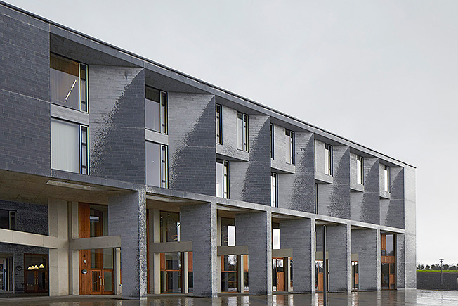 Студия Grafton Architects получила Притцкеровскую премию. Вот 5 их лучших проектов (фото 3)
